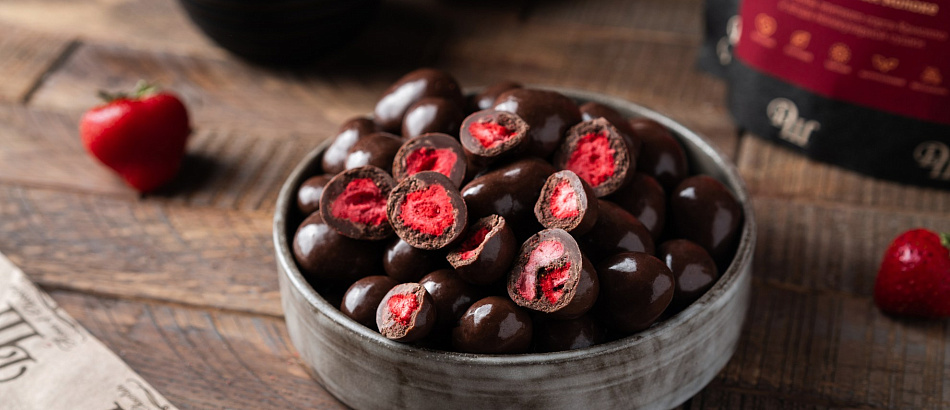 Клубника: ложная ягода в шоколаде