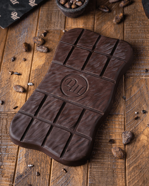 Темный шоколад 65% какао в слитке